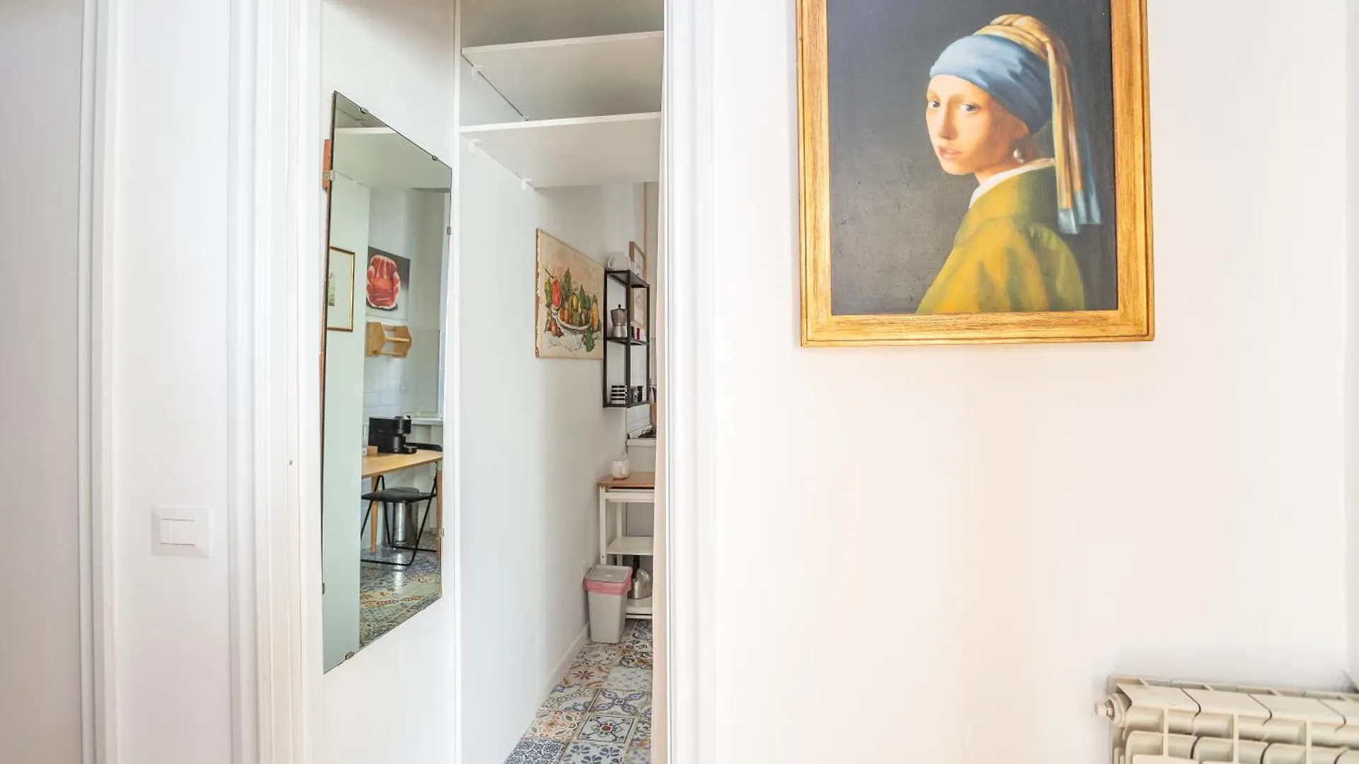 Elegantis Des Artistes Apartment Rome